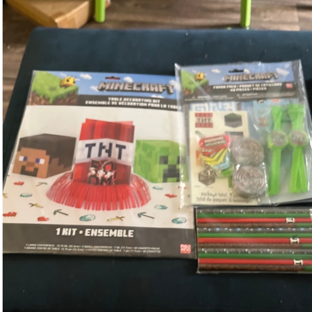 Minecraft Party Supplies Bundle Table Decorating Kit 48pc Favor Pack 12 Pencils